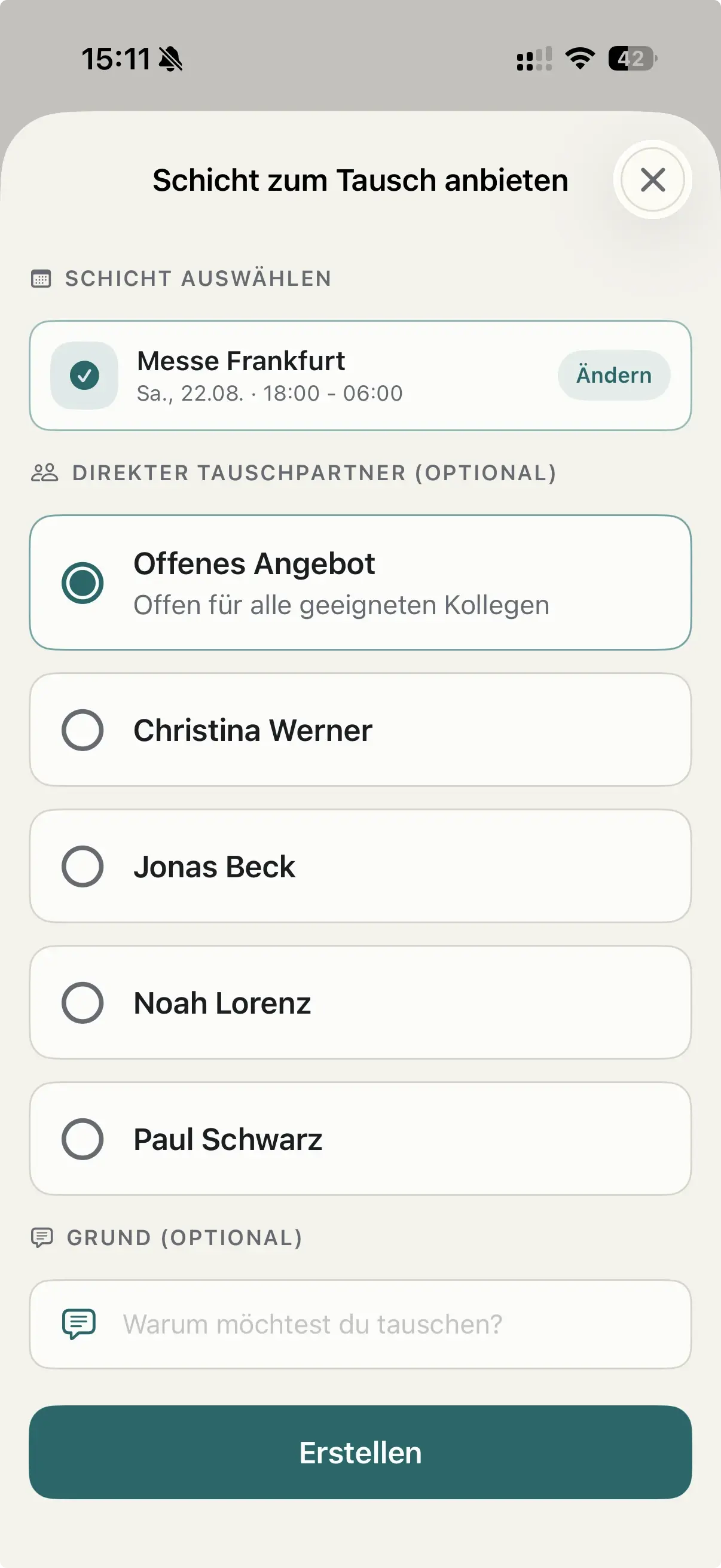 Eine Schicht in der Mitarbeiter-App zum Tausch anbieten